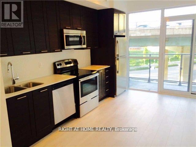 50 Bruyeres Mews, Toronto, Ontario  M5V 0G8 - Photo 12 - C13859224