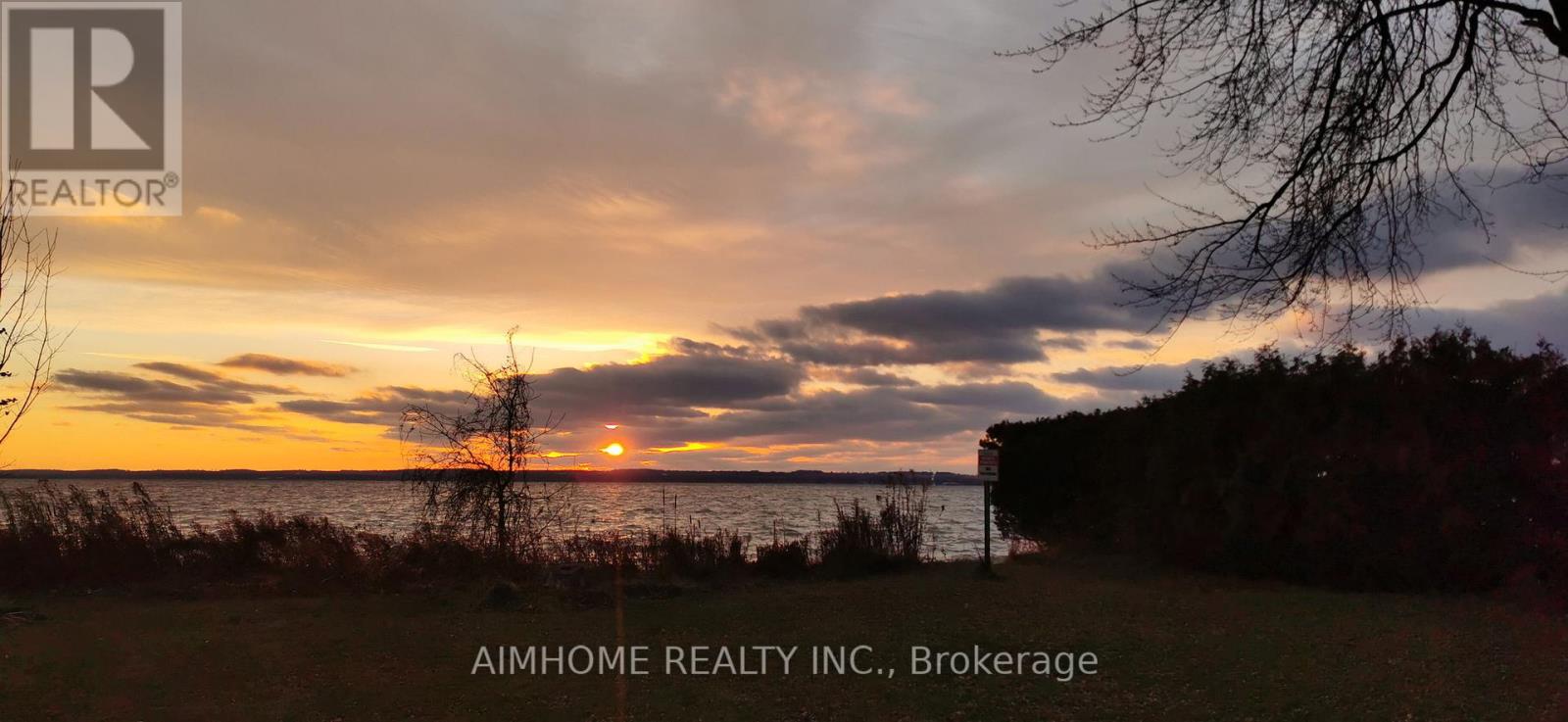 1 - 19 Shoreline Place, Georgina, Ontario  L4P 1L3 - Photo 4 - N13859228