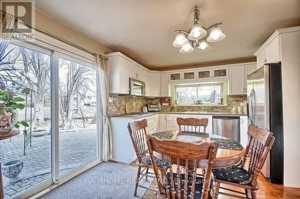 1 - 19 Shoreline Place, Georgina, Ontario  L4P 1L3 - Photo 8 - N13859228