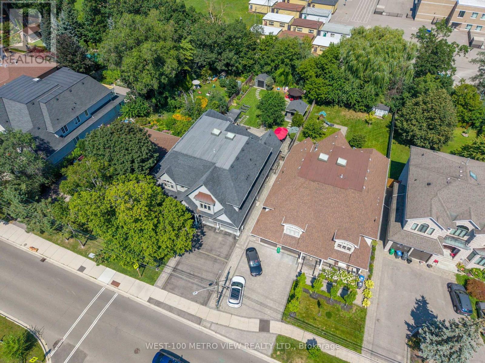 3495 Joan Drive, Mississauga, Ontario  L5B 1T7 - Photo 39 - W13859214