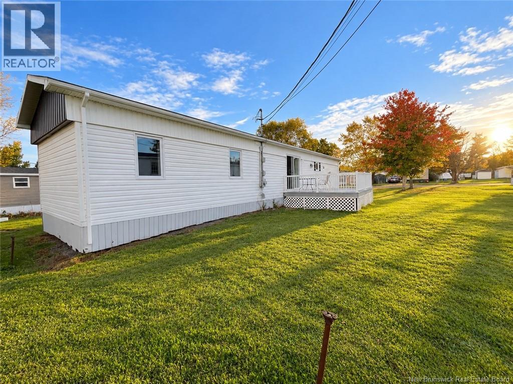 8 Tait Crescent, Moncton, New Brunswick  E1H 1K5 - Photo 4 - NB148806