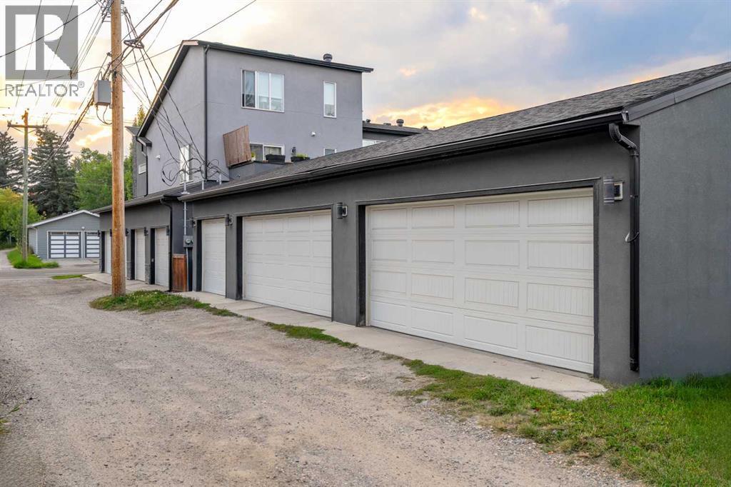 1925 19 Avenue NW, Calgary, Alberta  T2M 1B7 - Photo 48 - A2341174