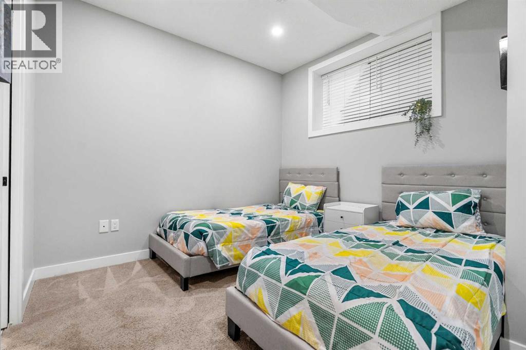 1925 19 Avenue NW, Calgary, Alberta  T2M 1B7 - Photo 34 - A2341174