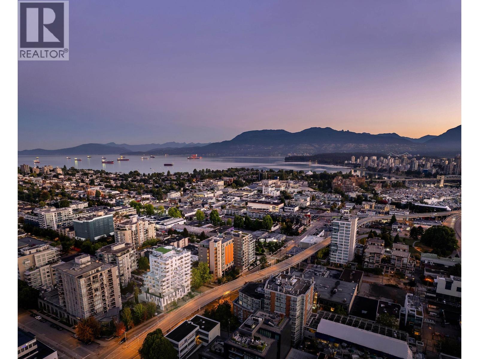 501 2323 FIR STREET, Vancouver, British Columbia