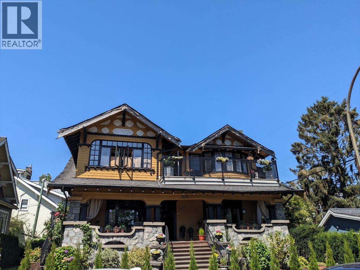 Upper 1 1631 DUNBAR STREET, Vancouver, British Columbia