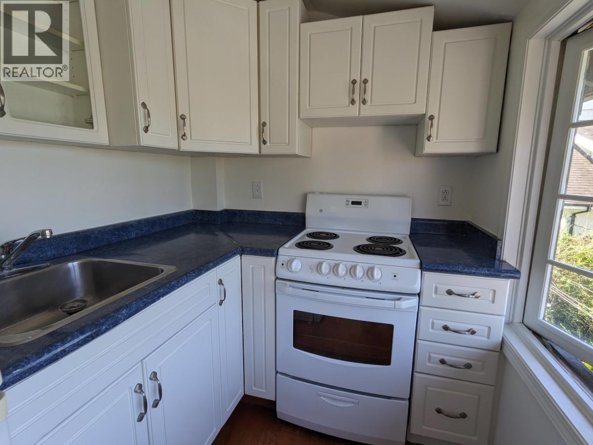 Upper 1 1631 Dunbar Street, Vancouver, British Columbia  V6R 3L7 - Photo 17 - R3172117