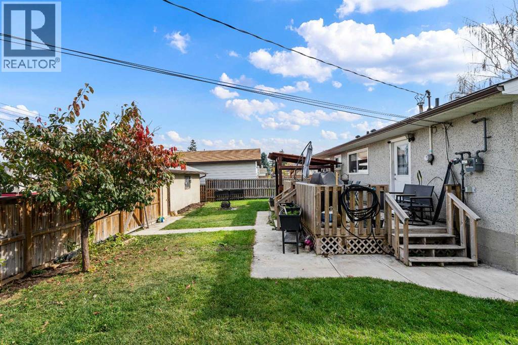 5410 Valentine Crescent SE