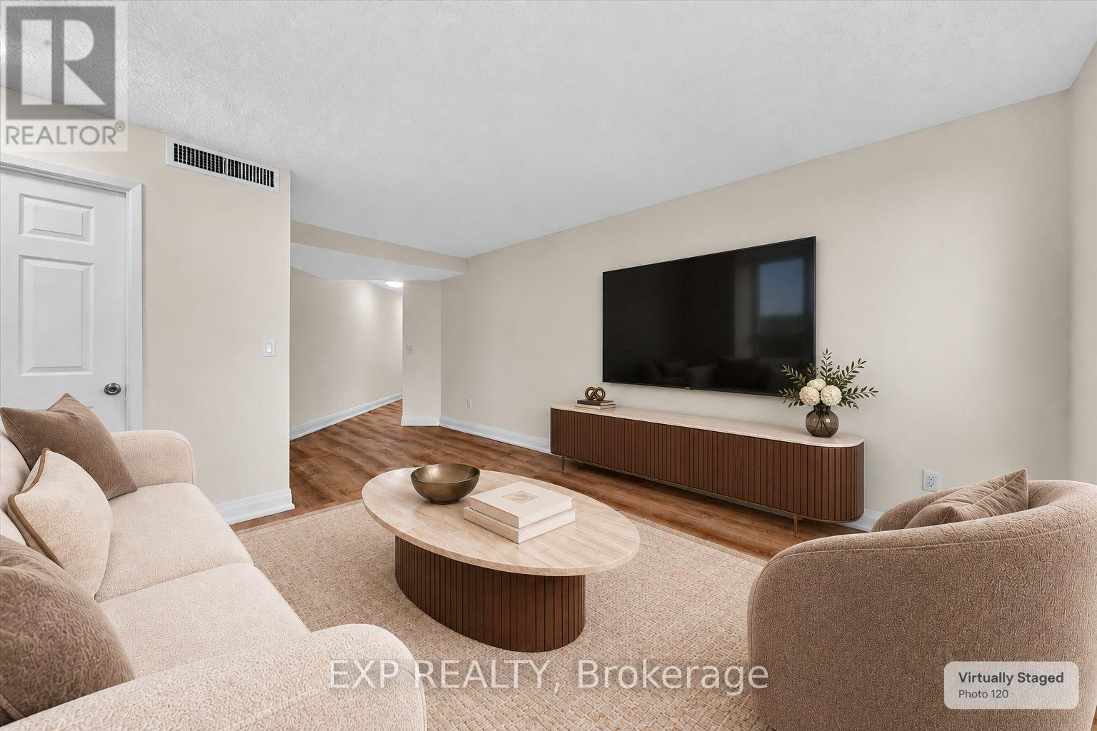 2204 - 7 Concorde Place, Toronto, Ontario  M3C 3N4 - Photo 13 - C13859238