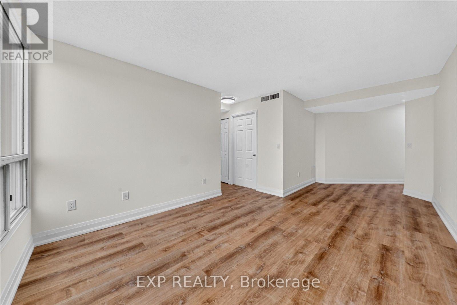 2204 - 7 Concorde Place, Toronto, Ontario  M3C 3N4 - Photo 16 - C13859238
