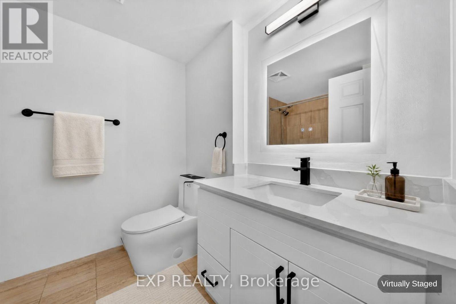 2204 - 7 Concorde Place, Toronto, Ontario  M3C 3N4 - Photo 37 - C13859238