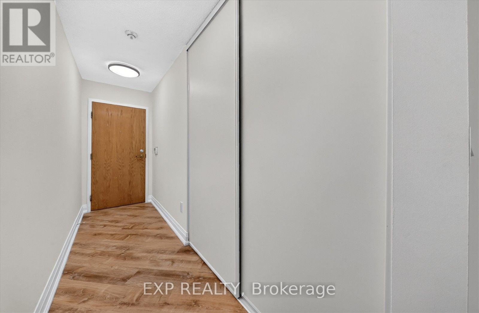 2204 - 7 Concorde Place, Toronto, Ontario  M3C 3N4 - Photo 8 - C13859238