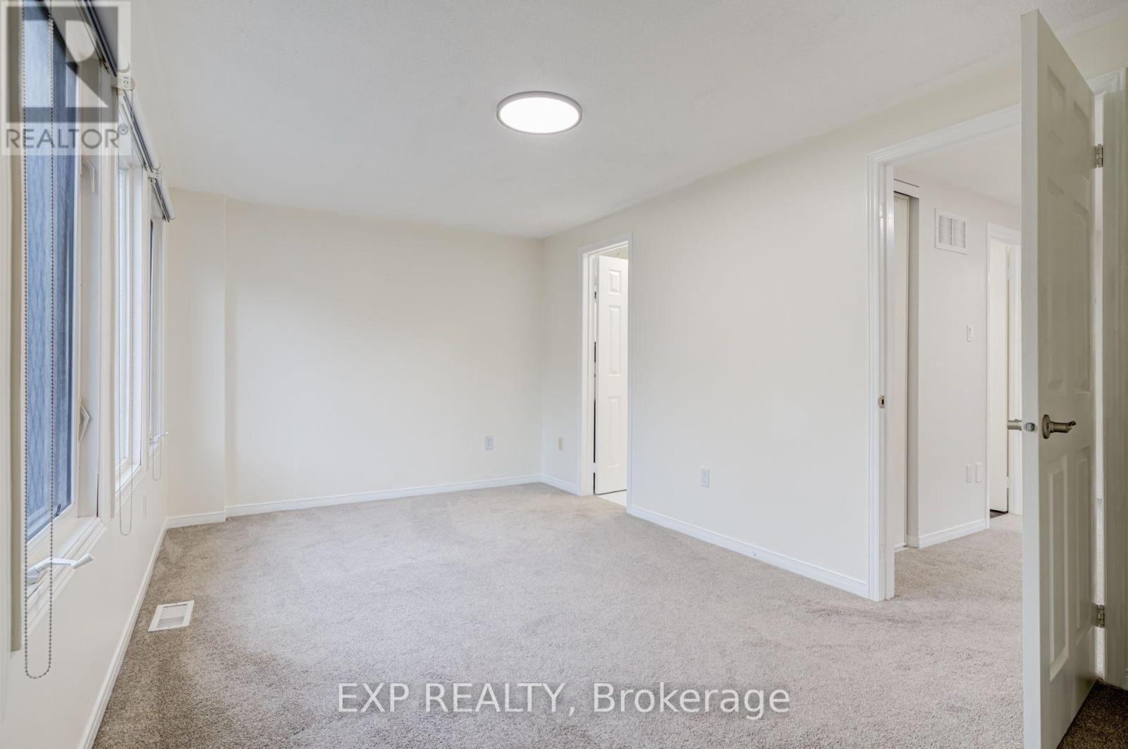 2993 Gulfstream Way, Mississauga, Ontario  L5N 6J8 - Photo 21 - W13859244