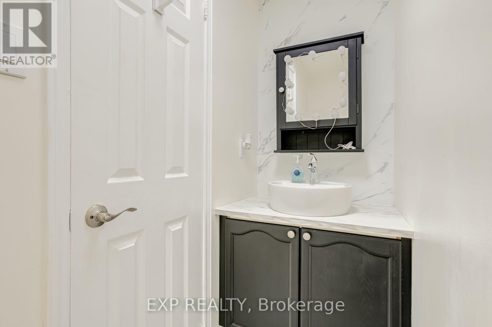 2993 Gulfstream Way, Mississauga, Ontario  L5N 6J8 - Photo 22 - W13859244