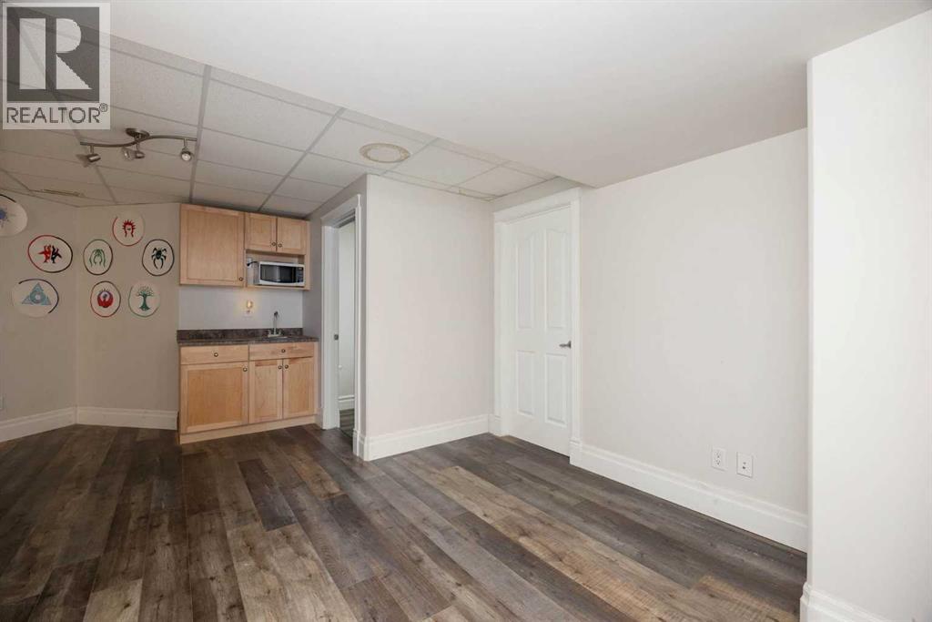 106 Pike Bay