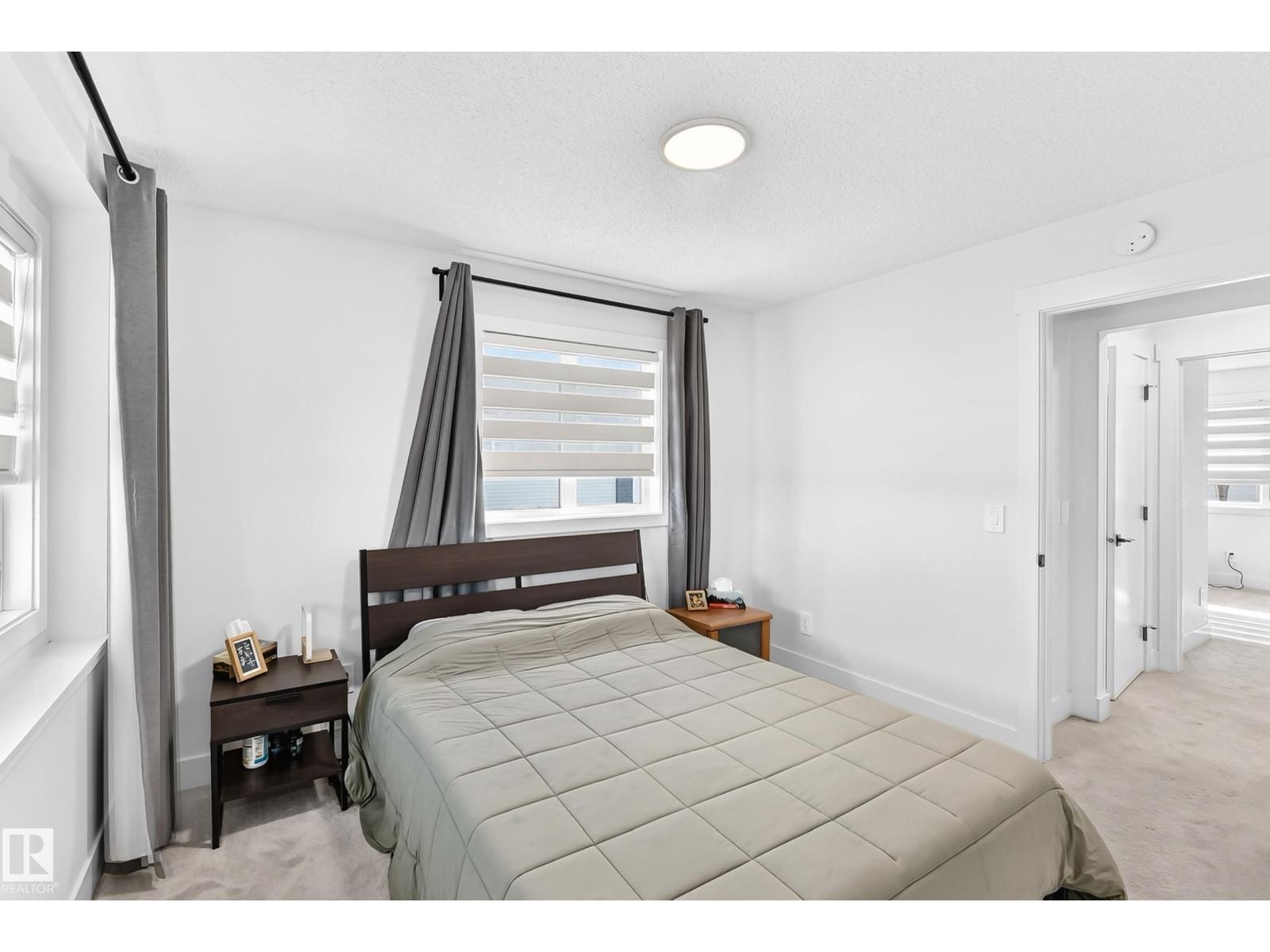 #70 16335 84 ST NW