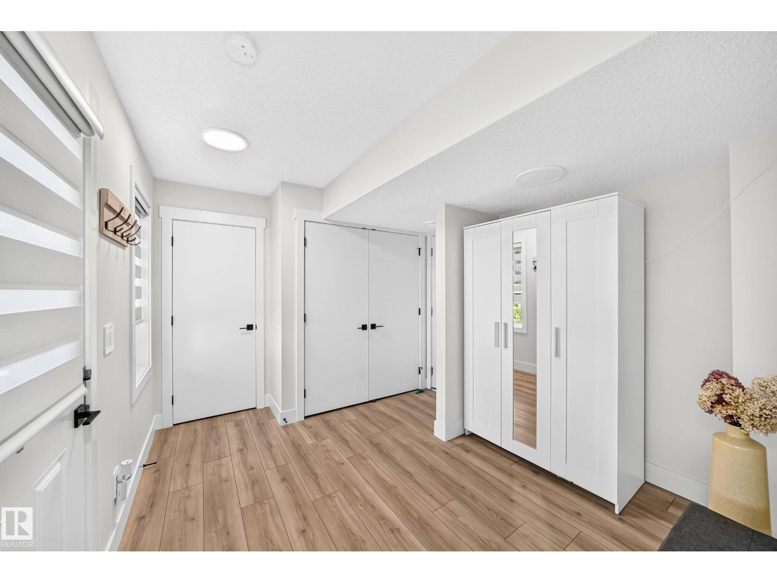 #70 16335 84 ST NW