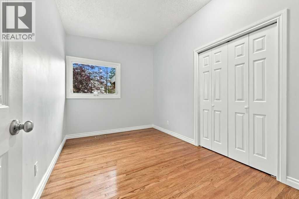 6051 Dalgetty Drive Nw, Calgary, Alberta  T3A 1J4 - Photo 19 - A2320900