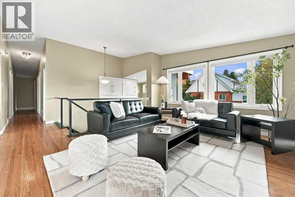 6051 Dalgetty Drive Nw, Calgary, Alberta  T3A 1J4 - Photo 8 - A2320900
