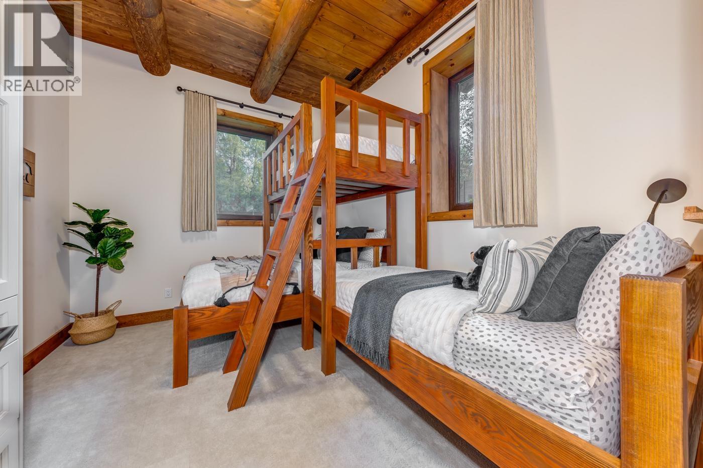 6403 St Andrew's Way, Whistler, British Columbia  V8E 0C7 - Photo 22 - R3172121