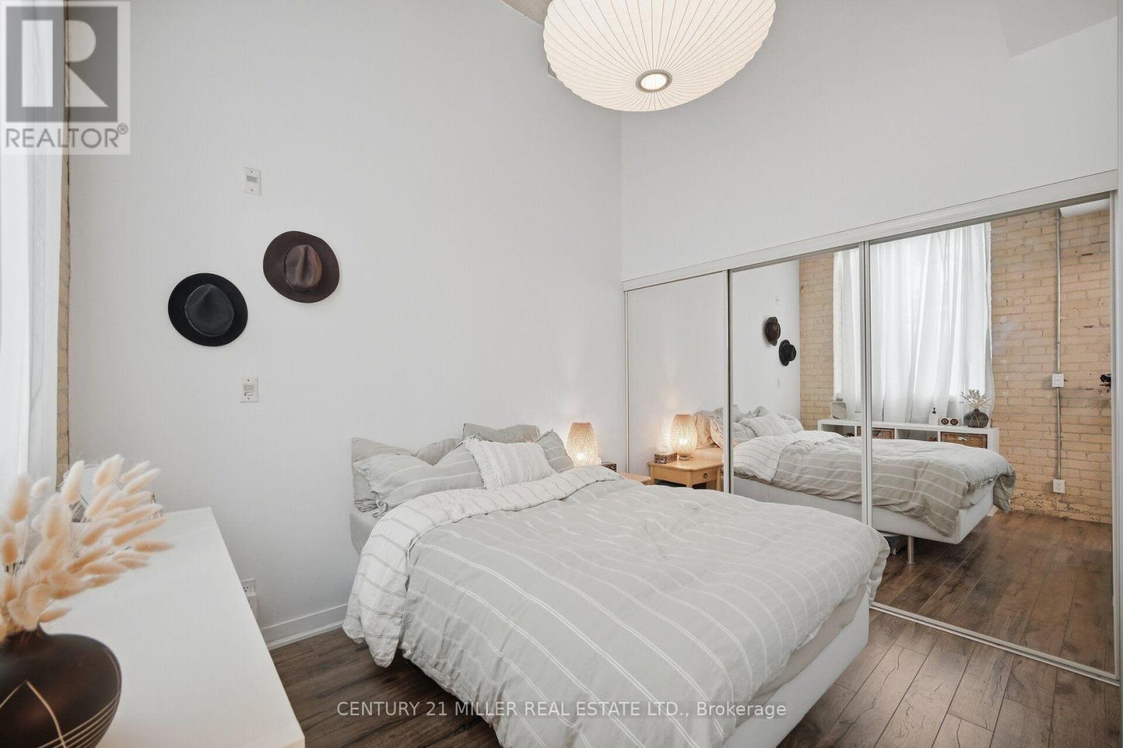 123 - 201 Carlaw Avenue, Toronto, Ontario  M4M 2S3 - Photo 8 - E13859266