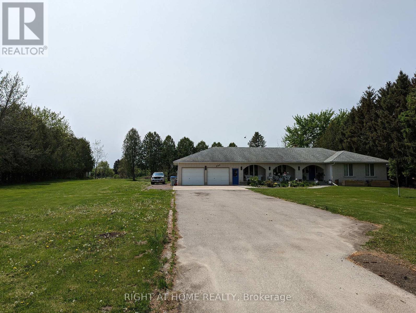 392 Second Street, Strathroy-Caradoc, Ontario  N7G 3H8 - Photo 2 - X13859276