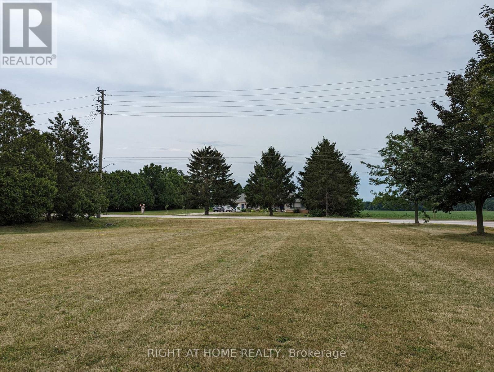 392 Second Street, Strathroy-Caradoc, Ontario  N7G 3H8 - Photo 4 - X13859276