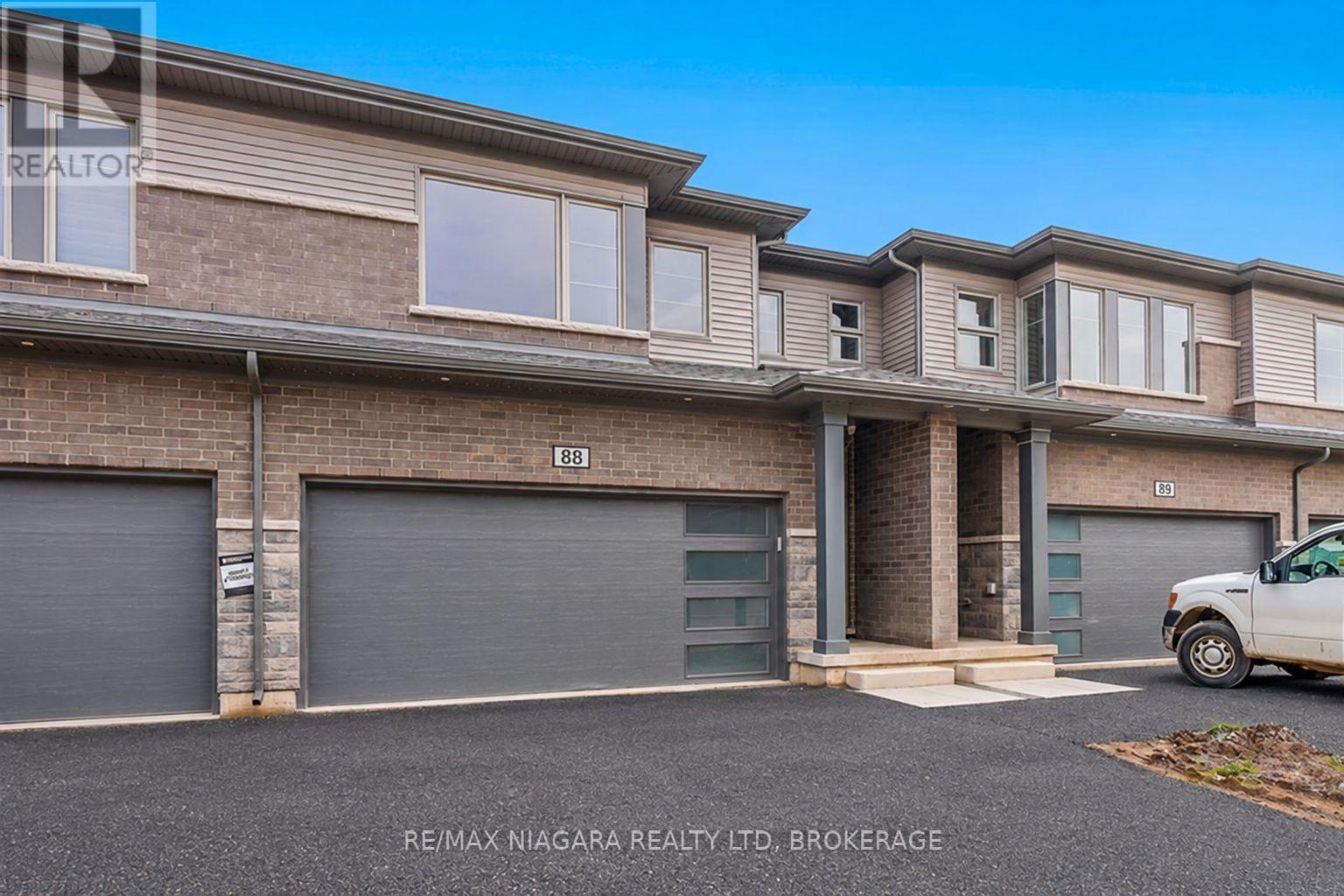 88 - 4552 Portage Road, Niagara Falls, Ontario  L2E 6A8 - Photo 2 - X13859296