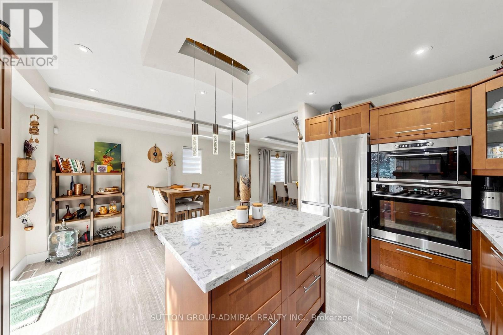 676 Vaughan Road, Toronto, Ontario  M6E 2Y6 - Photo 13 - C13859274