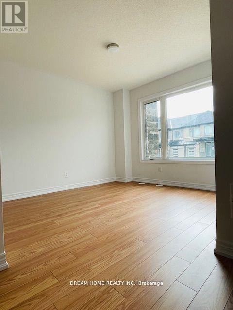 142 Lageer Drive, Whitchurch-Stouffville, Ontario  L4A 5G2 - Photo 6 - N13859304
