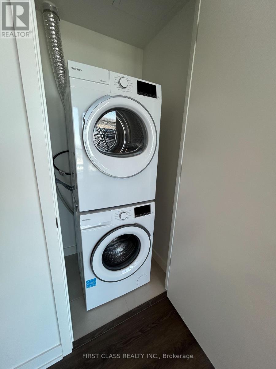 7005 - 448 Burnhamthorpe Road, Mississauga, Ontario  L5B 0R4 - Photo 18 - W13859286