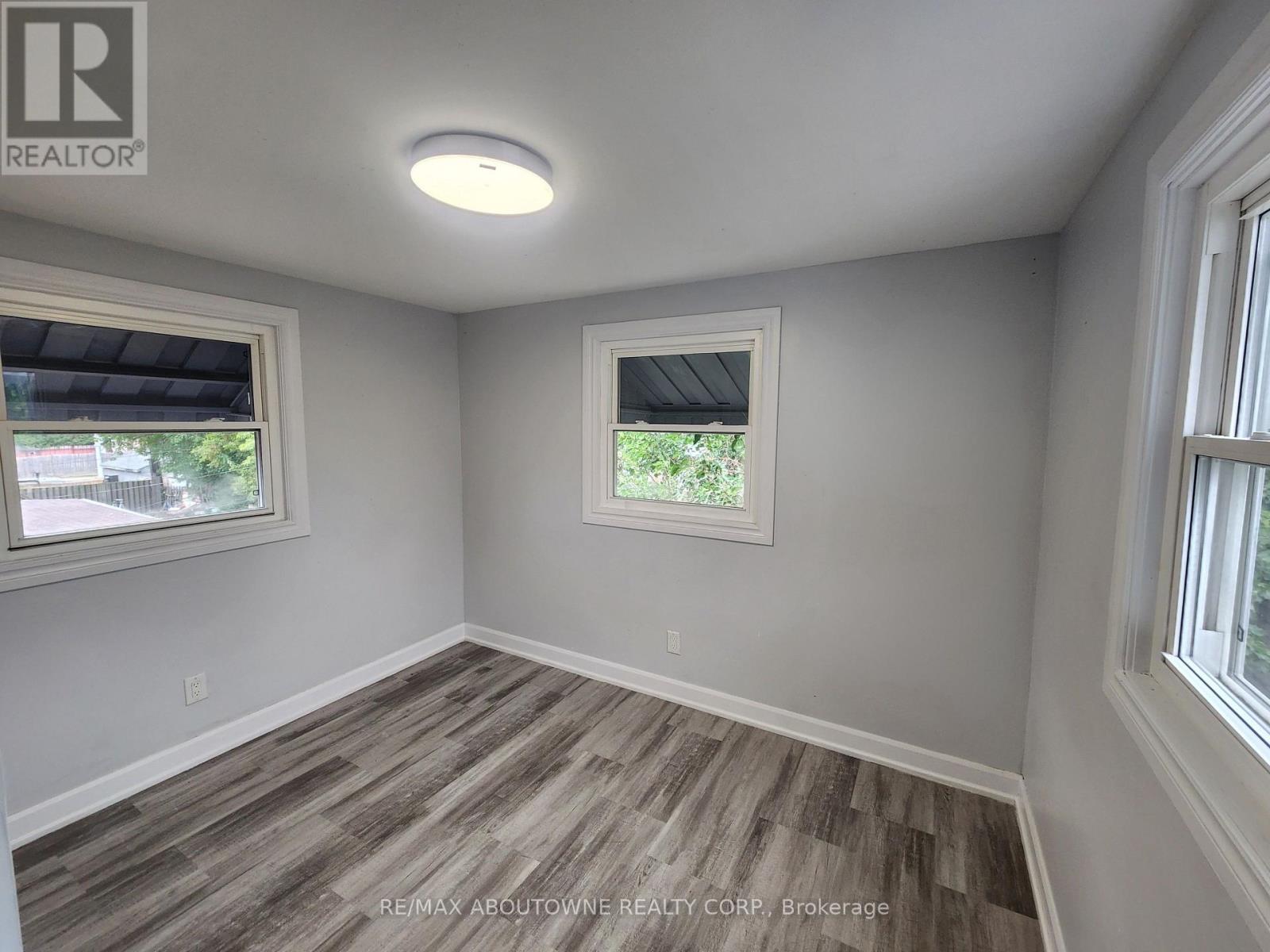 63 Gage Avenue N, Hamilton, Ontario  L8L 6Z8 - Photo 11 - X13859302