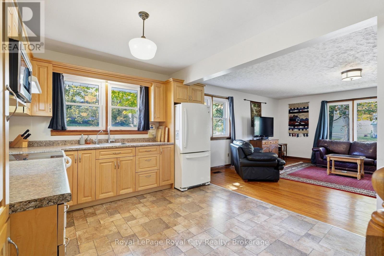 470 Dublin Street, Wellington North, Ontario  N0G 2L3 - Photo 10 - X13859316
