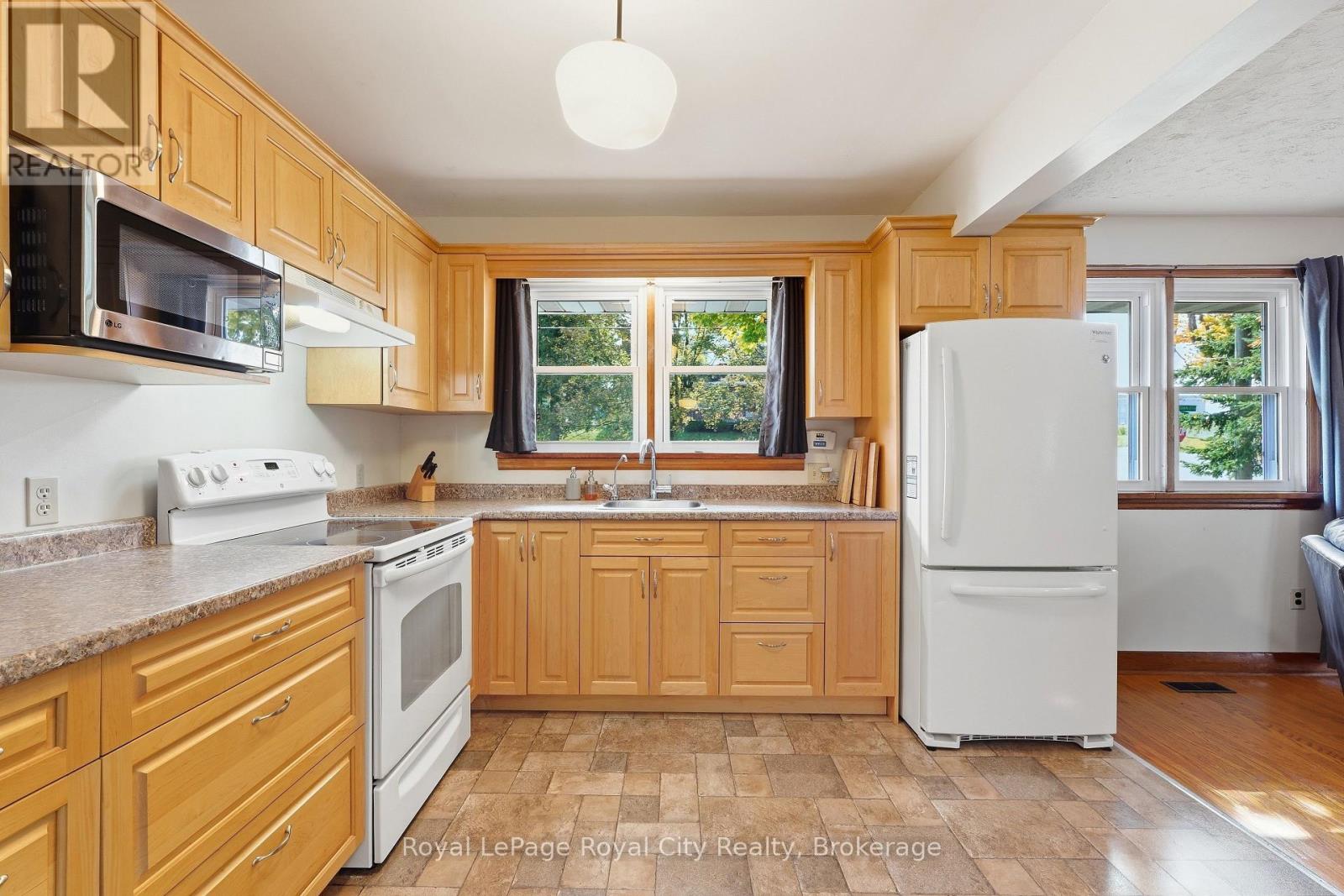 470 Dublin Street, Wellington North, Ontario  N0G 2L3 - Photo 11 - X13859316