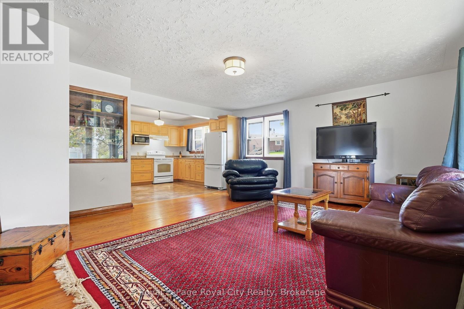 470 Dublin Street, Wellington North, Ontario  N0G 2L3 - Photo 3 - X13859316