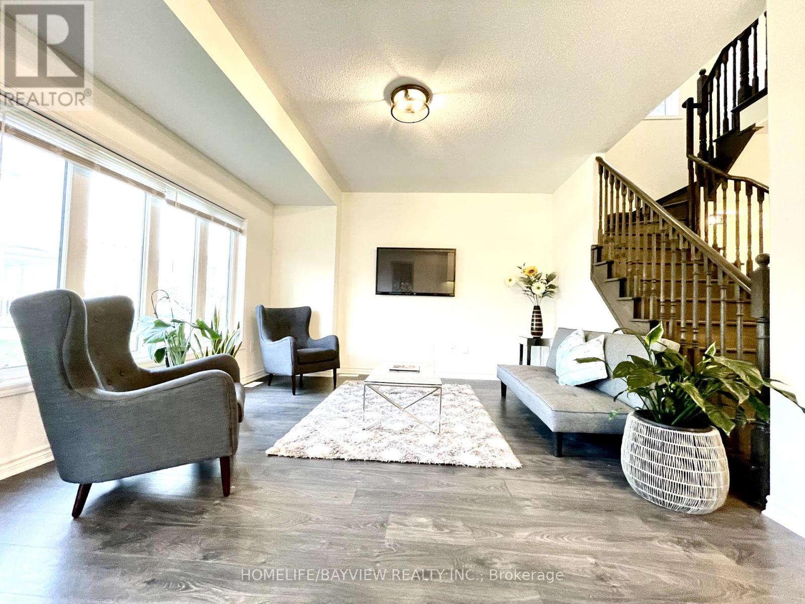 128 Village Gate Drive, Wasaga Beach, Ontario  L9Z 0J7 - Photo 13 - S13859320