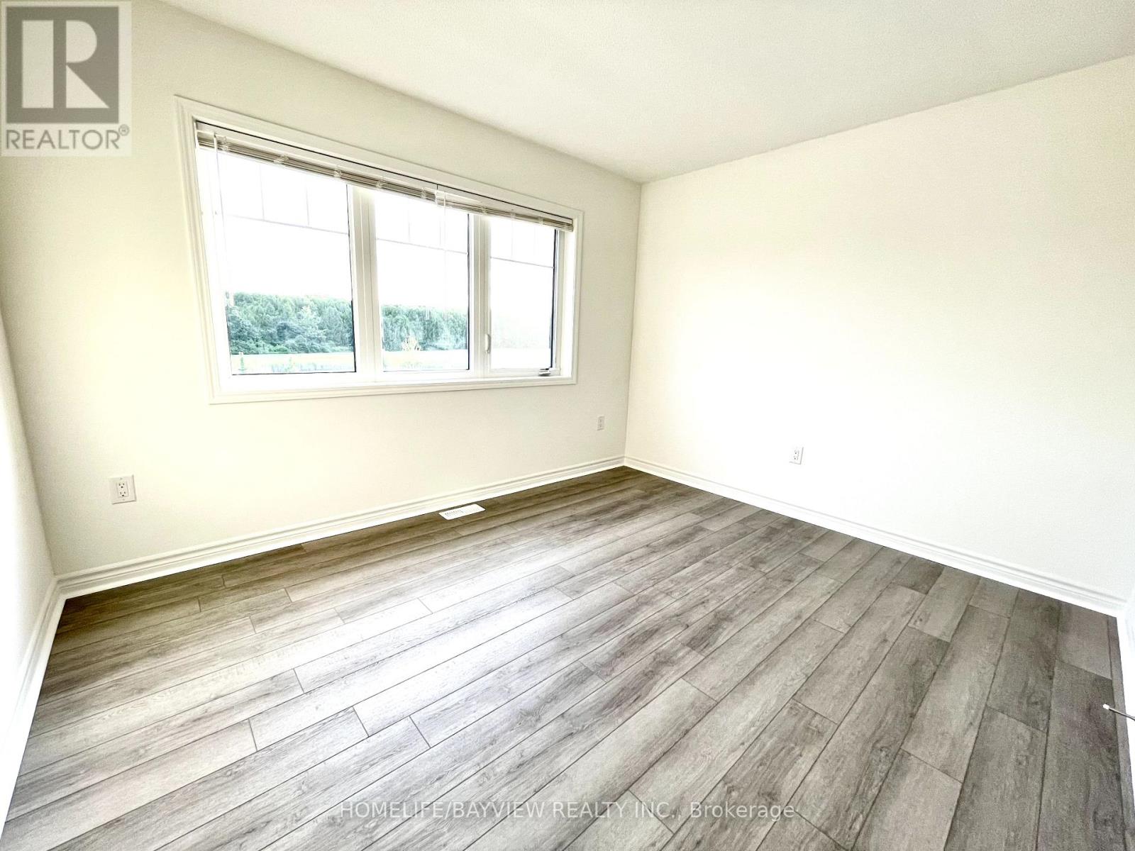 128 Village Gate Drive, Wasaga Beach, Ontario  L9Z 0J7 - Photo 17 - S13859320