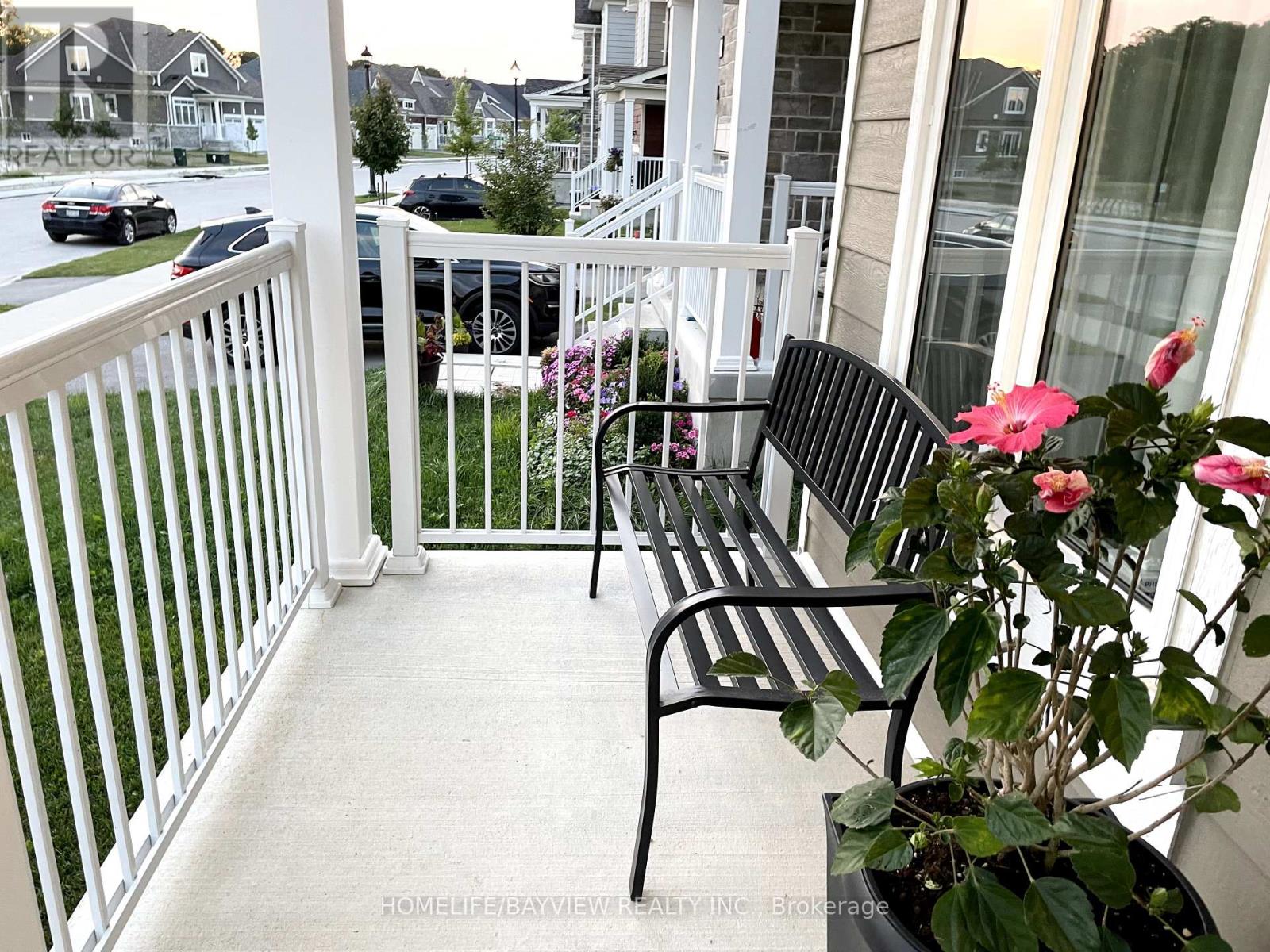 128 Village Gate Drive, Wasaga Beach, Ontario  L9Z 0J7 - Photo 5 - S13859320