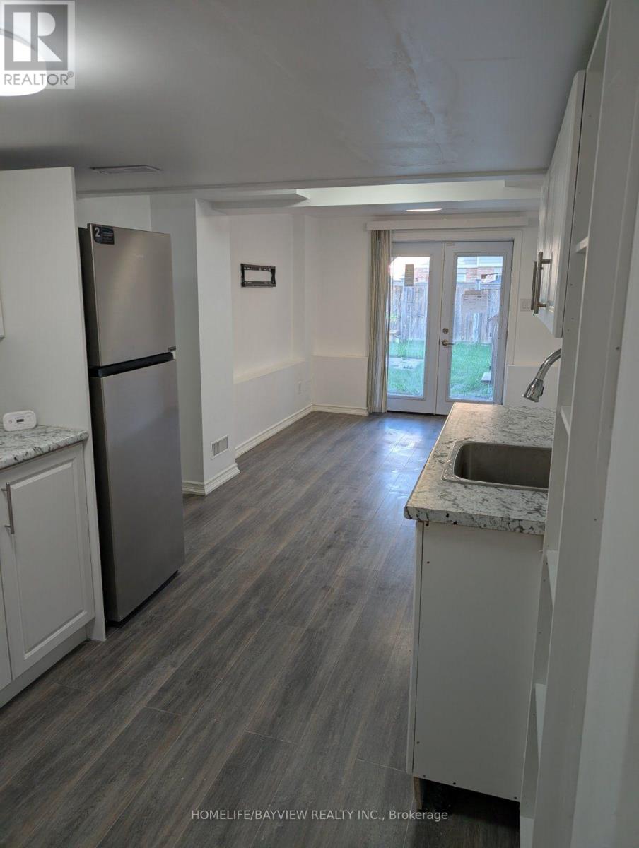 2150 Galloway (Basement) Street, Innisfil, Ontario  L9S 4B7 - Photo 18 - N13811366