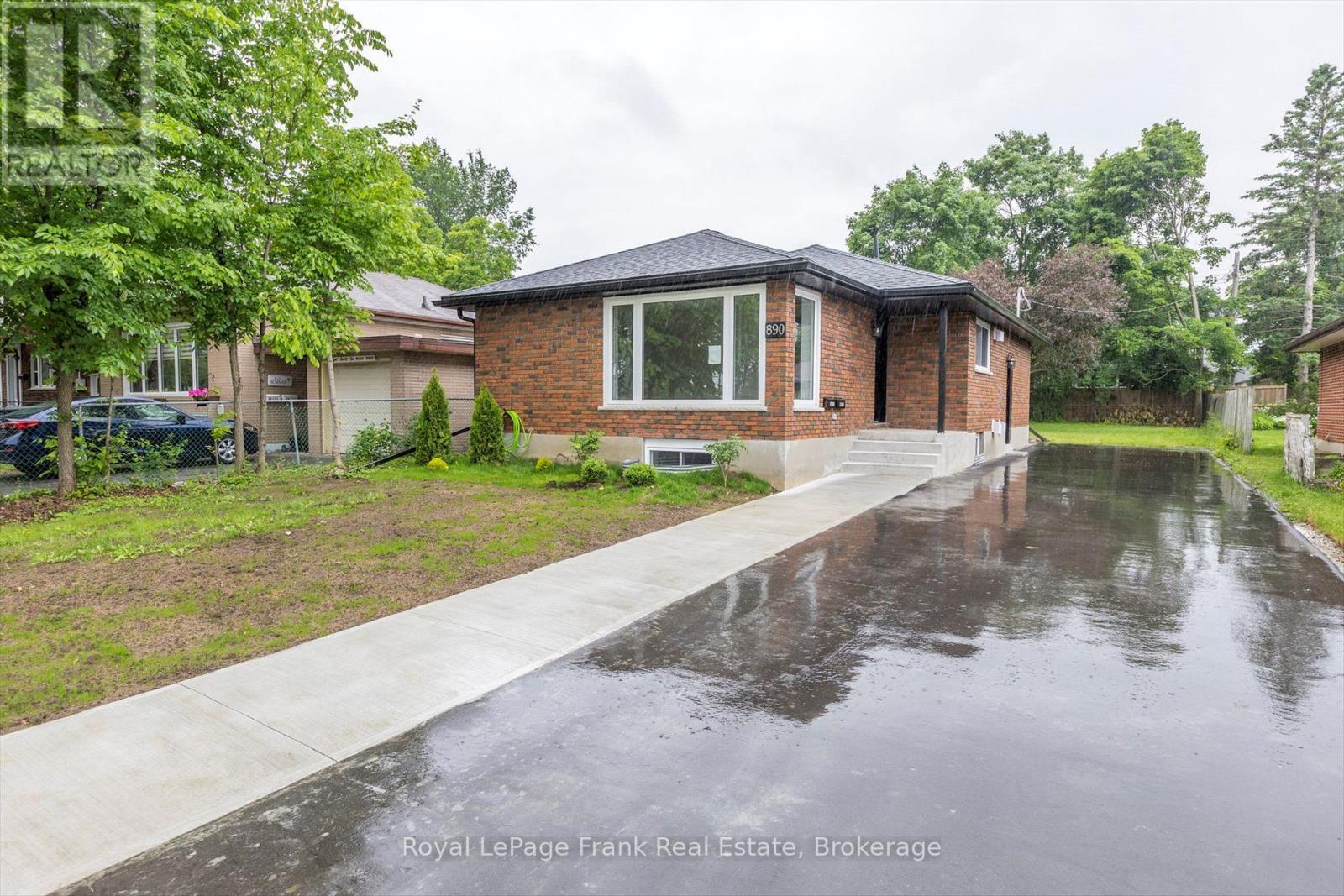 Main - 890 Weller Street, Peterborough, Ontario  K9J 4X8 - Photo 5 - X13856326