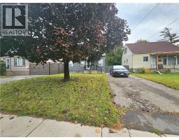 352 WEIR Street N, Hamilton, Ontario