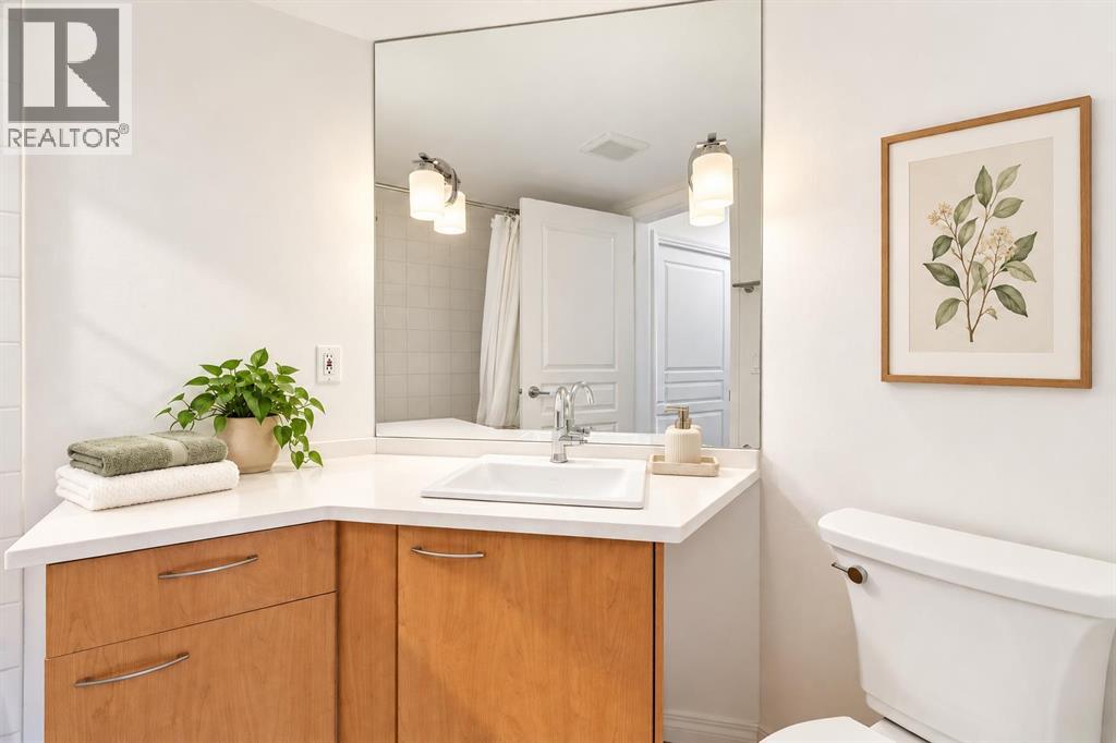 340, 22 Richard Place SW