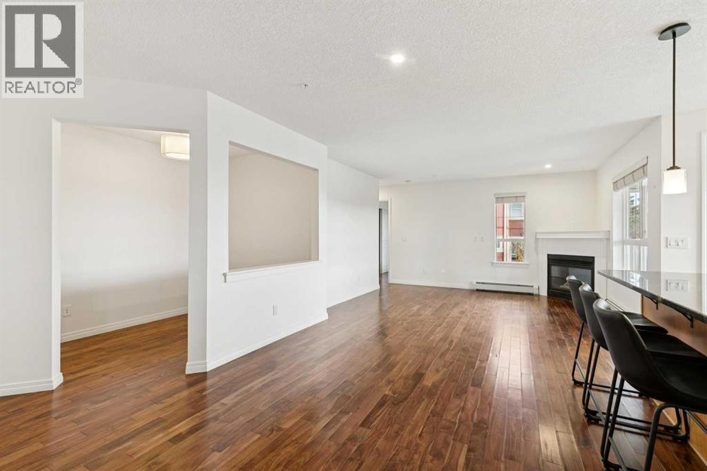 340, 22 Richard Place SW