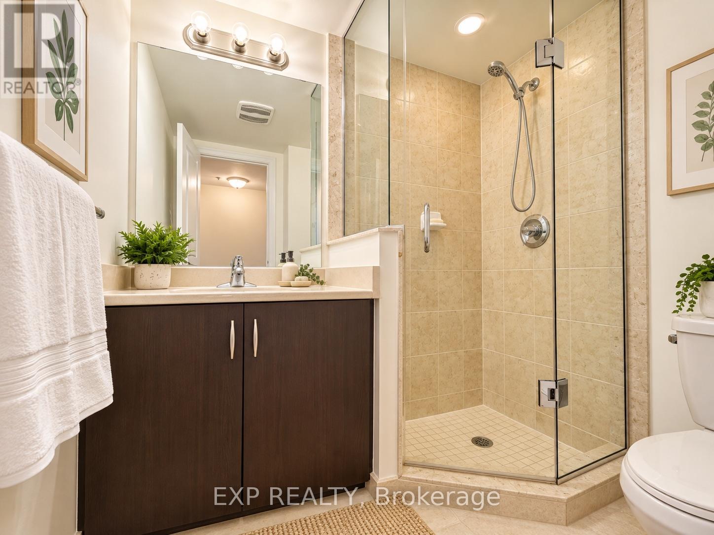 204 - 728 Sheppard Avenue W, Toronto, Ontario  M3H 2S8 - Photo 18 - C13817106