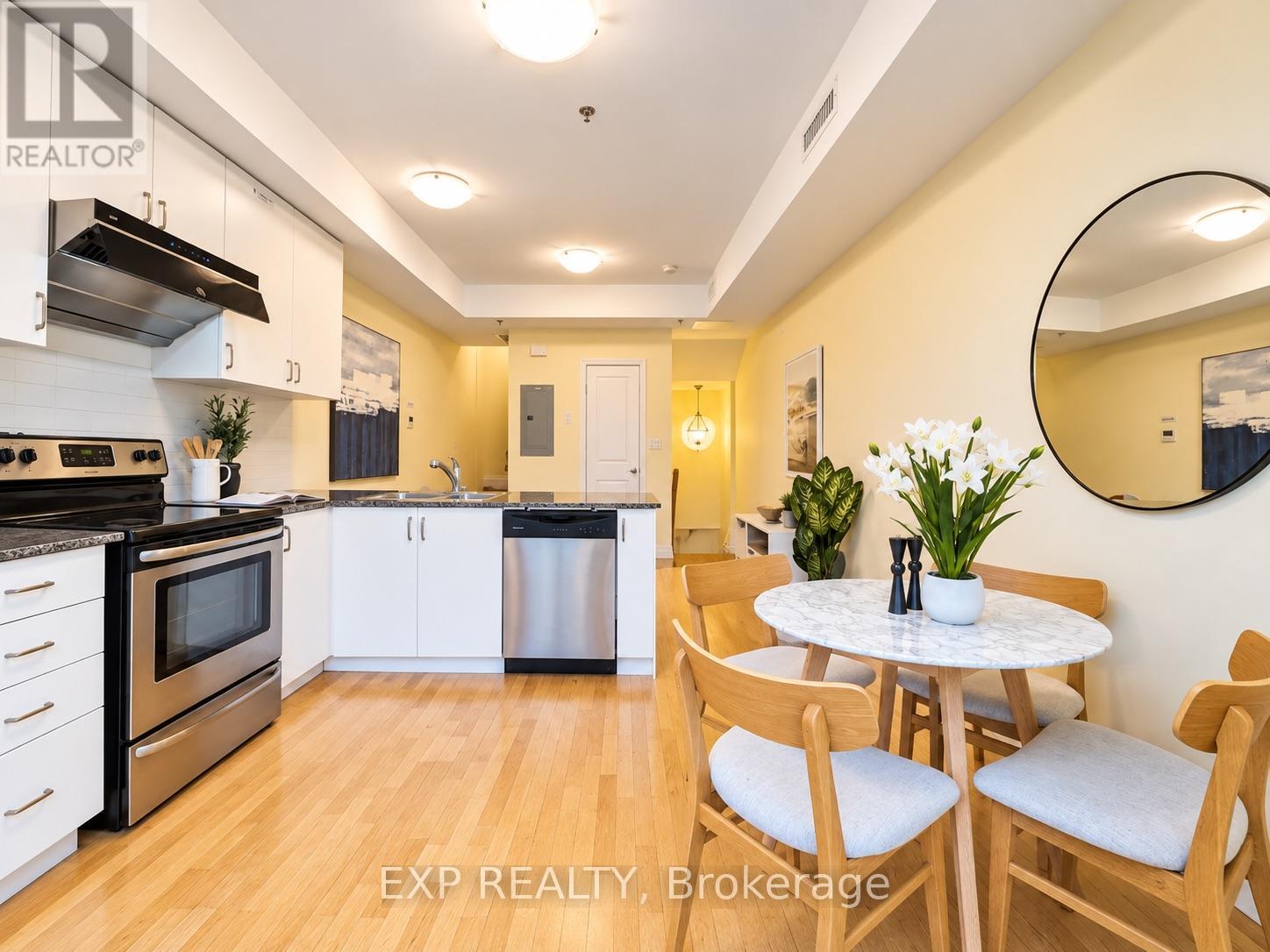 204 - 728 Sheppard Avenue W, Toronto, Ontario  M3H 2S8 - Photo 7 - C13817106