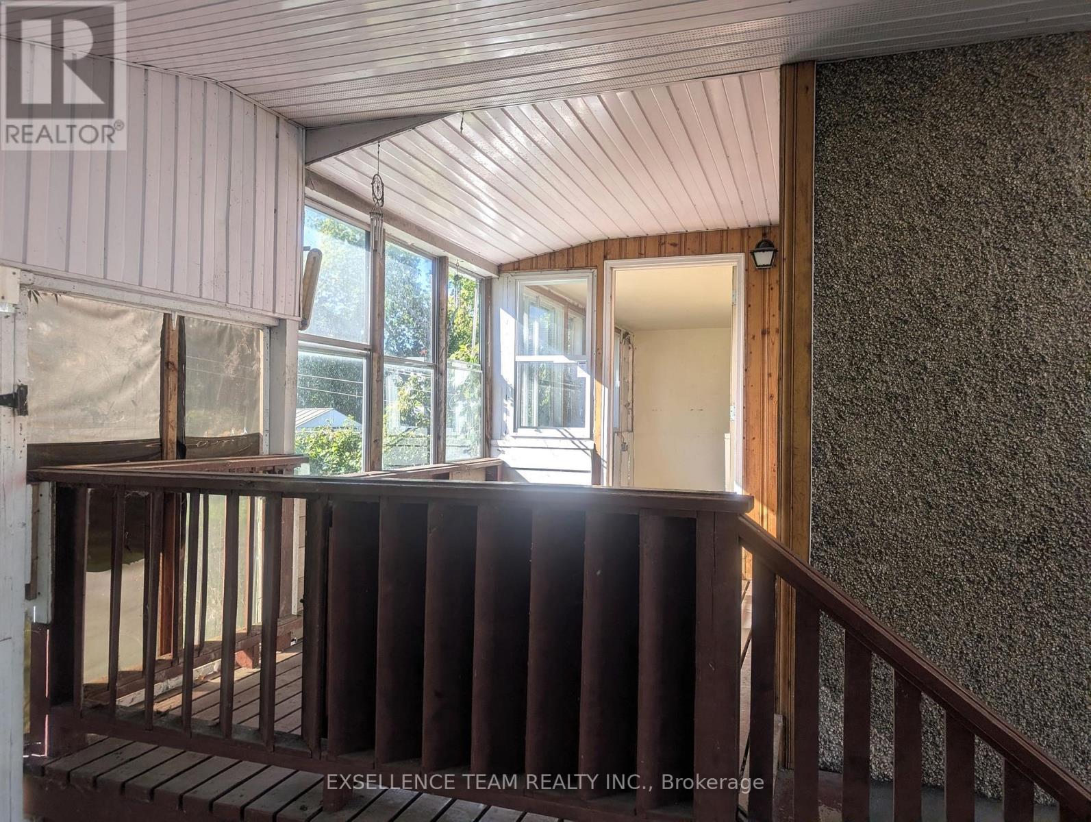 321 Mclean Avenue, Cornwall, Ontario  K6J 4L3 - Photo 4 - X13859334
