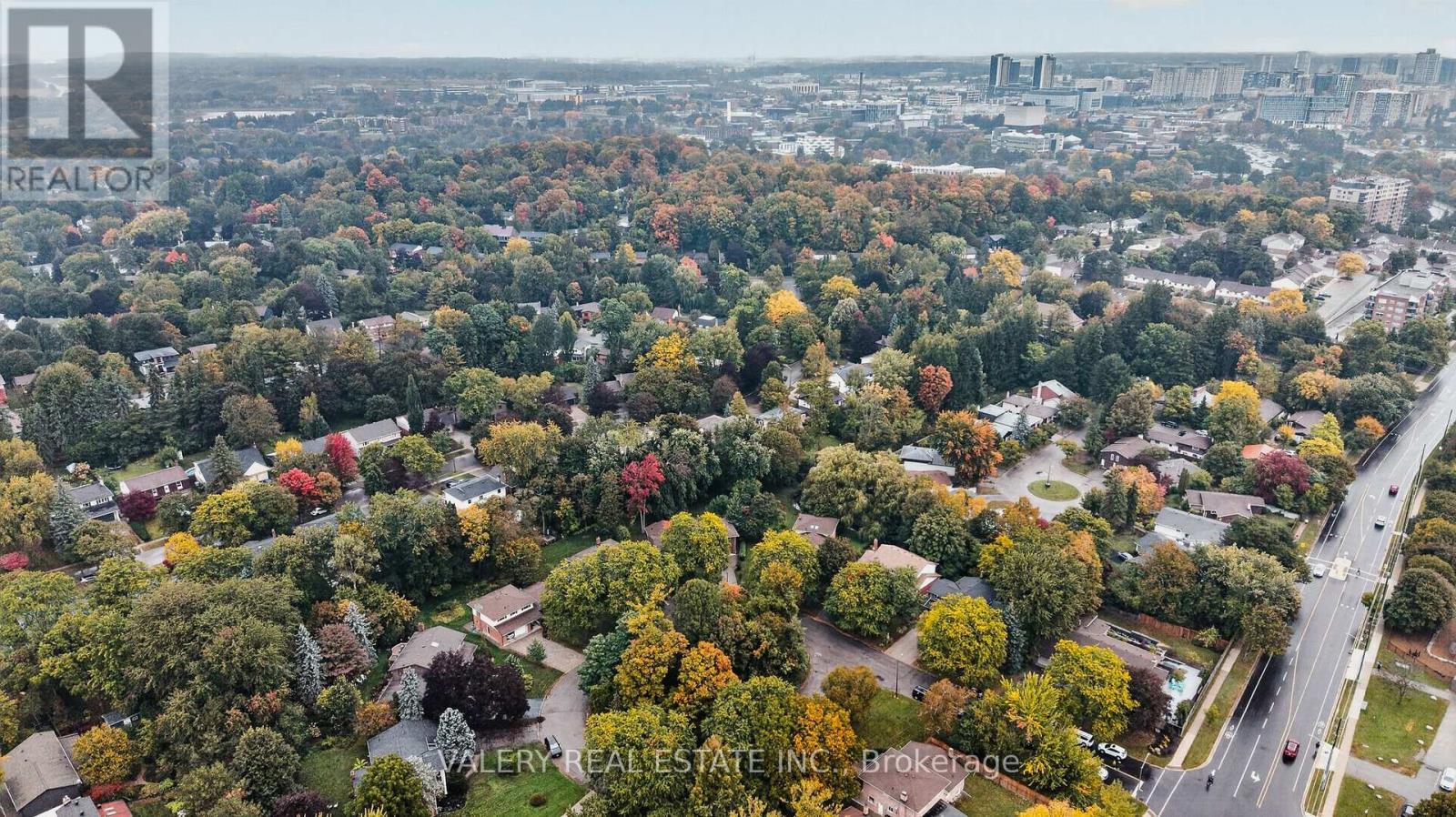 325 Coleridge Drive, Waterloo, Ontario  N2L 2V5 - Photo 38 - X13859352