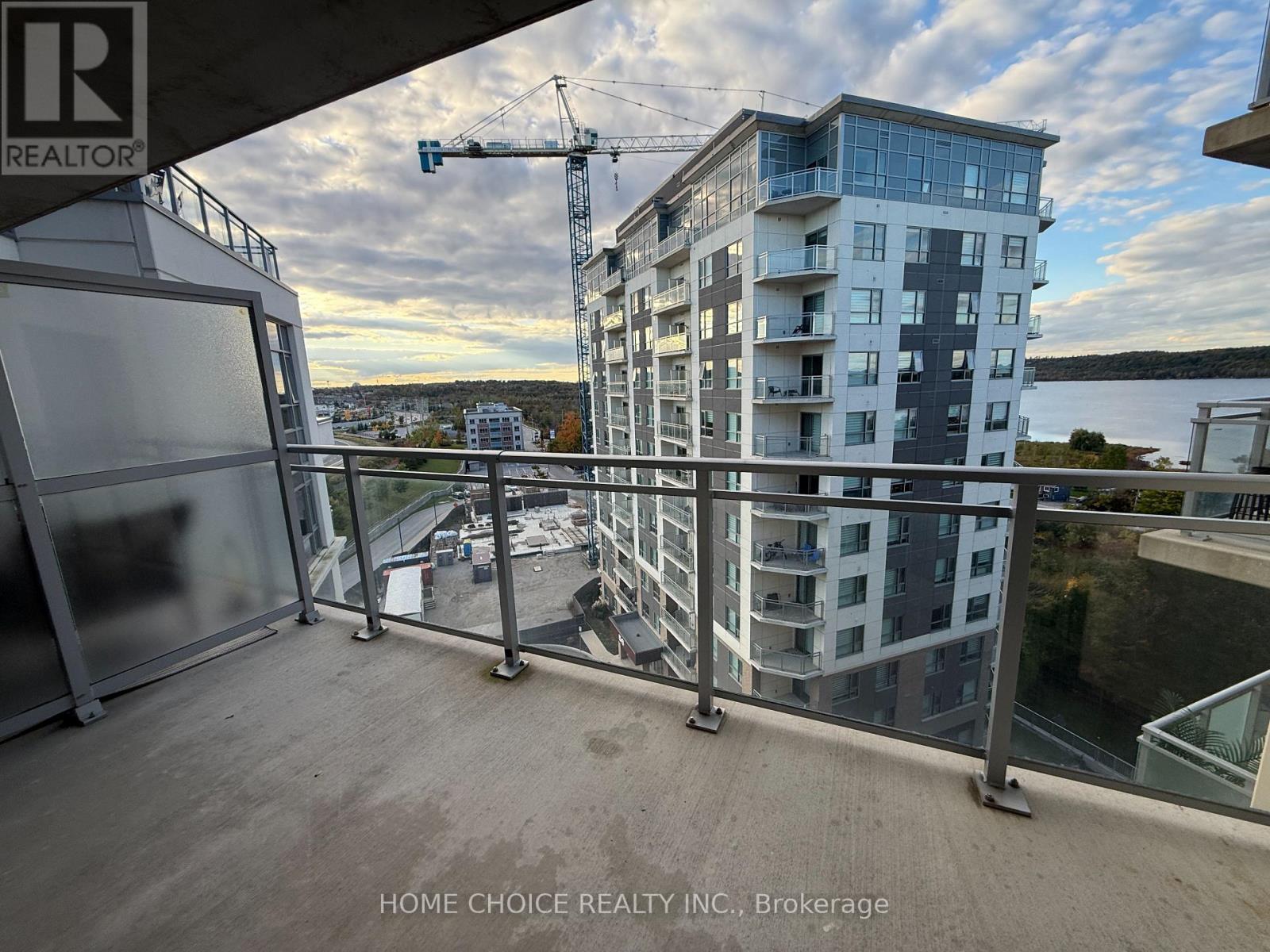 1001 - 58 Lakeside Terrace, Barrie, Ontario  L4M 0L5 - Photo 14 - S13859388