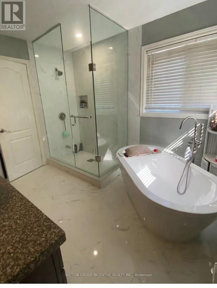 4 Bluewater Trail, Barrie, Ontario  L4N 0G6 - Photo 6 - S13859392