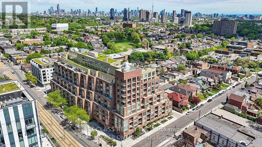 425 - 1787 St Clair Avenue W, Toronto, Ontario  M6N 1J6 - Photo 8 - W13859398