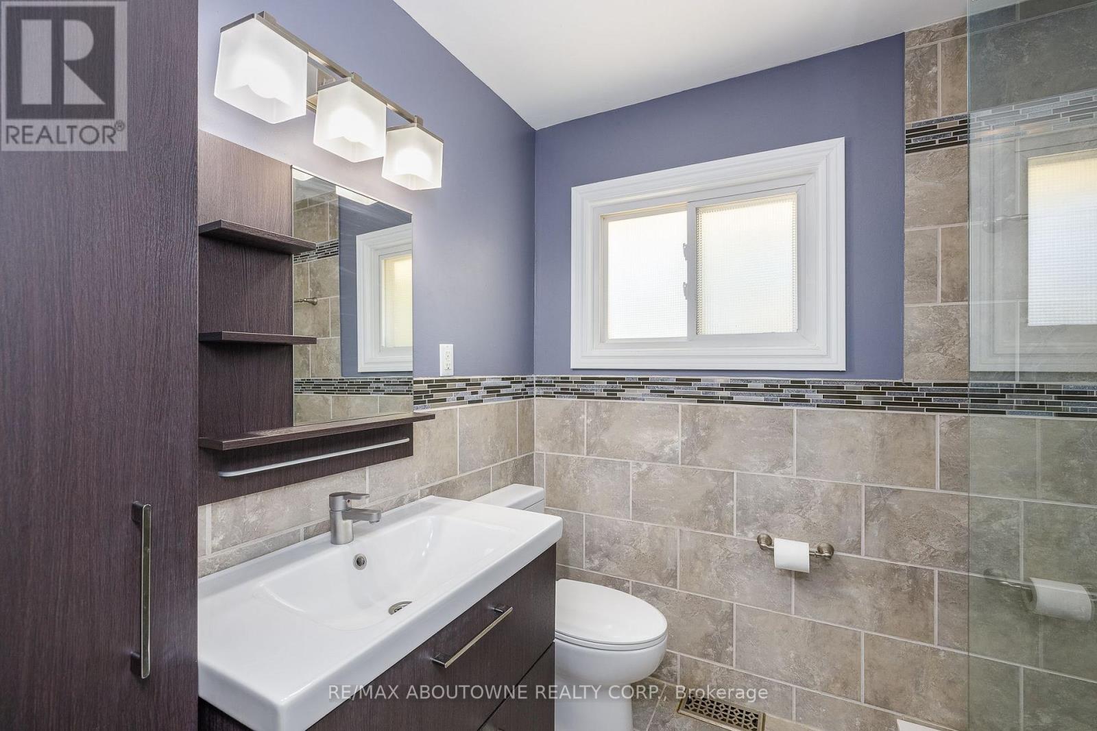 Upper - 71 Lakeside Drive, Grimsby, Ontario  L3M 2L4 - Photo 19 - X13859386
